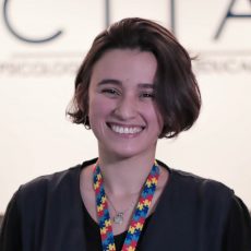 Victoria Maria Oliveira